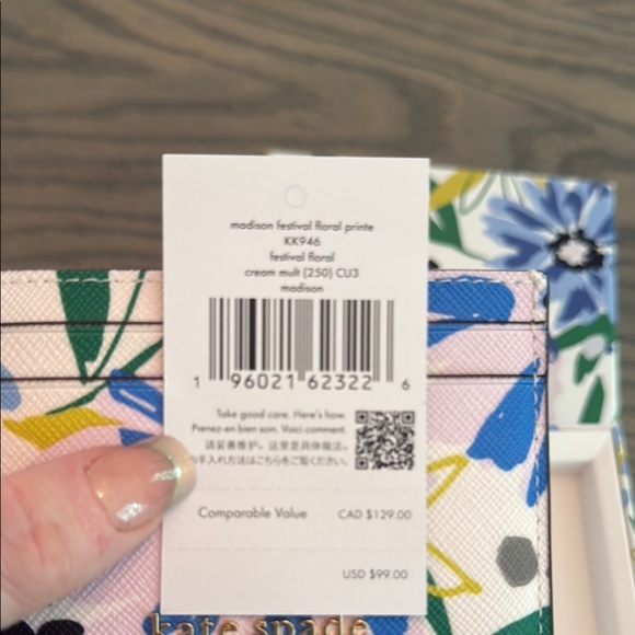 NWT Kate Spade Floral Print Card Holder In Box - Picture 7 of 8